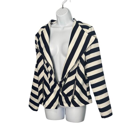 VENUS Striped Scuba Knit Moto Jacket S Black & White Asymmetrical Zip - Picture 4 of 7
